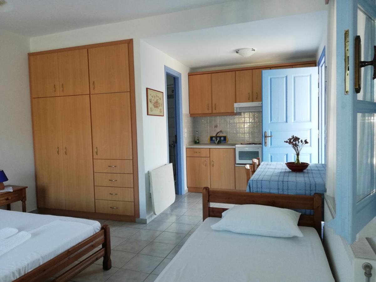 Blue House Apart otel Acherounes Dış mekan fotoğraf